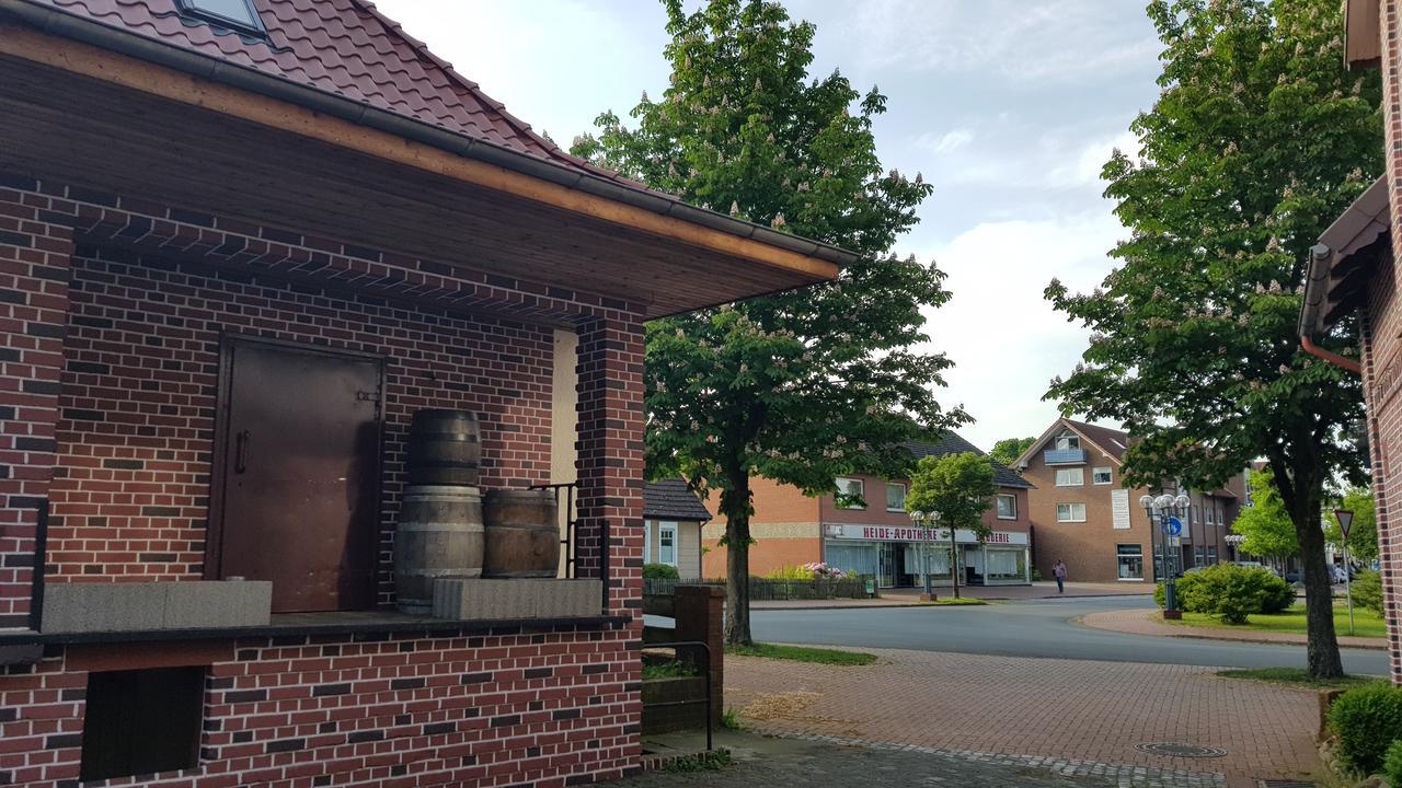 Aprotos Lueneburger Hof Hotel Munster im Heidekreis Exterior photo